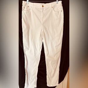 Chico’s White Jegging Women’s Size 2.5 Casual Soft